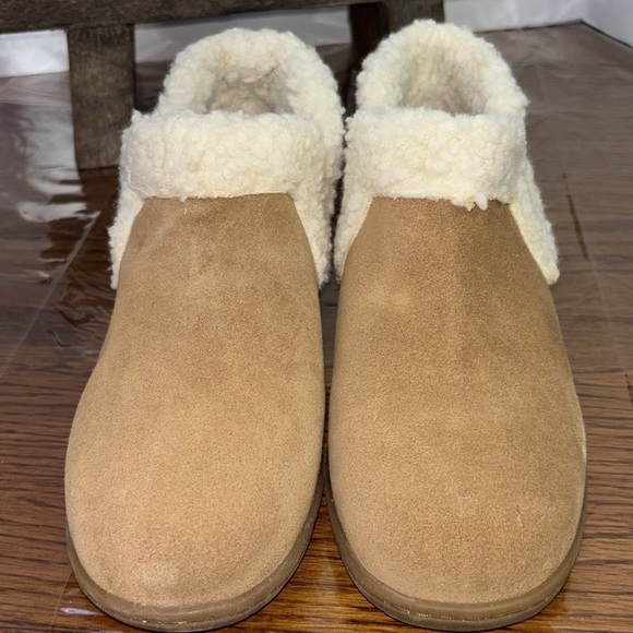 Women’s Minnetonka Lyndy ankle boot/booty/slipper. Size 8. EUC. - Picture 3 of 7